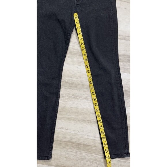 Mother Jeans. High Waisted Looker A Model Spy. Size: 28 - Picture 4 of 7